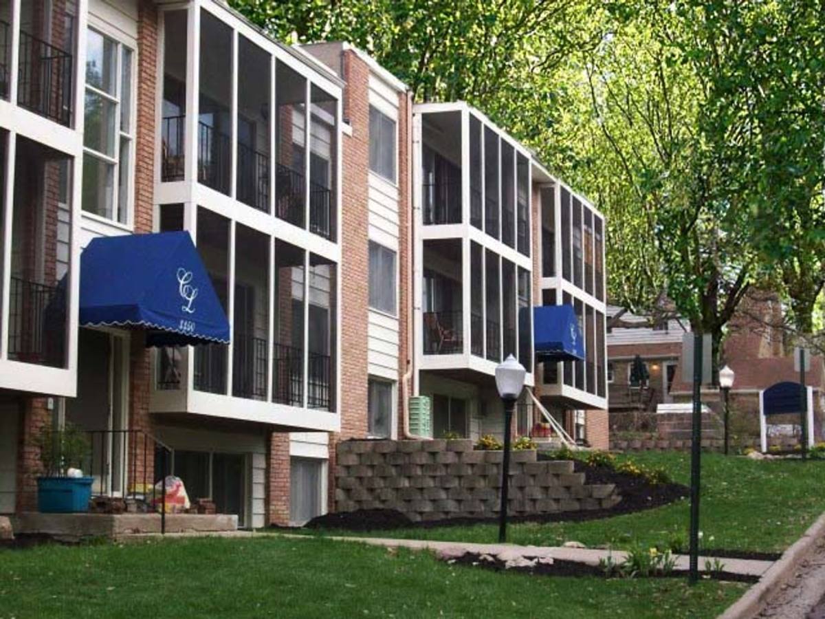 Apartment for rent at 3340 Drew Ave N, Minneapolis, MN 55422