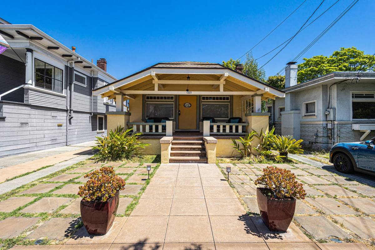 House for rent at 1226 Pearl St, Alameda, CA 94501
