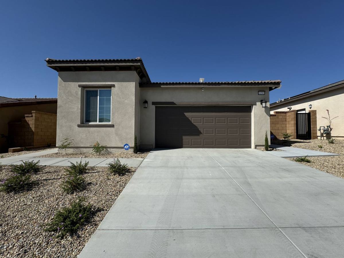 House for rent at 11593 S Crescent St, Desert Hot Springs, CA 92240