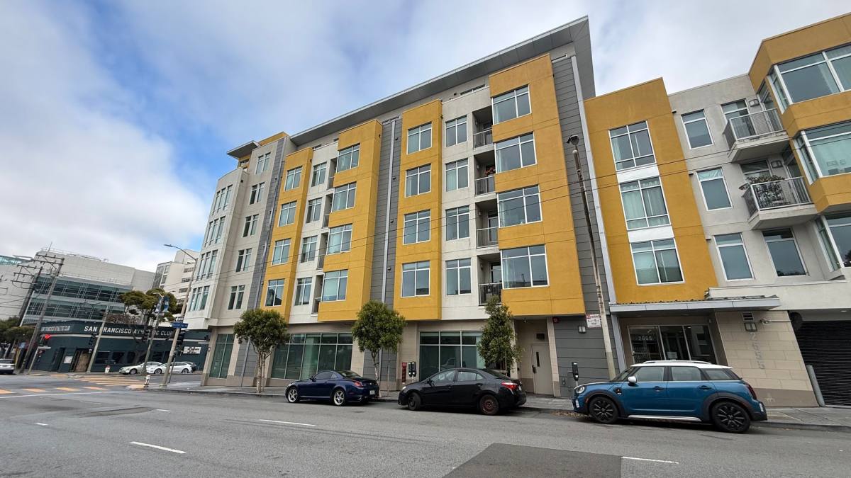 Apartment for rent at 2655 Bush St, San Francisco, CA 94115