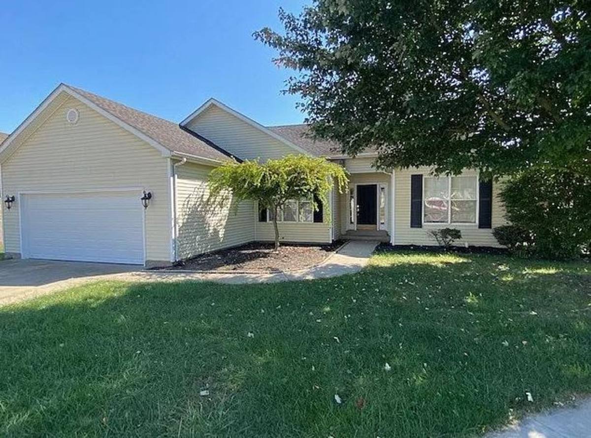 House for rent at 921 Corydalis Court, Bowling Green, KY 42104