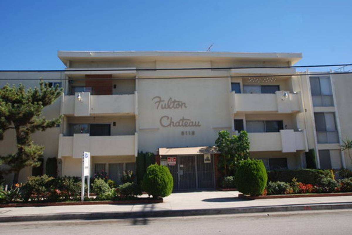 Apartment for rent at 6116 Fulton Ave, Van Nuys, CA 91401