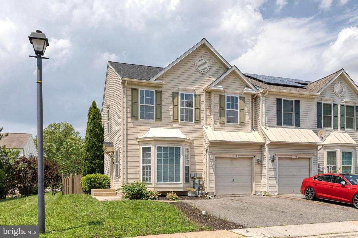 Townhouse for rent at 116 Leeds Creek Circle, Odenton, MD 21113