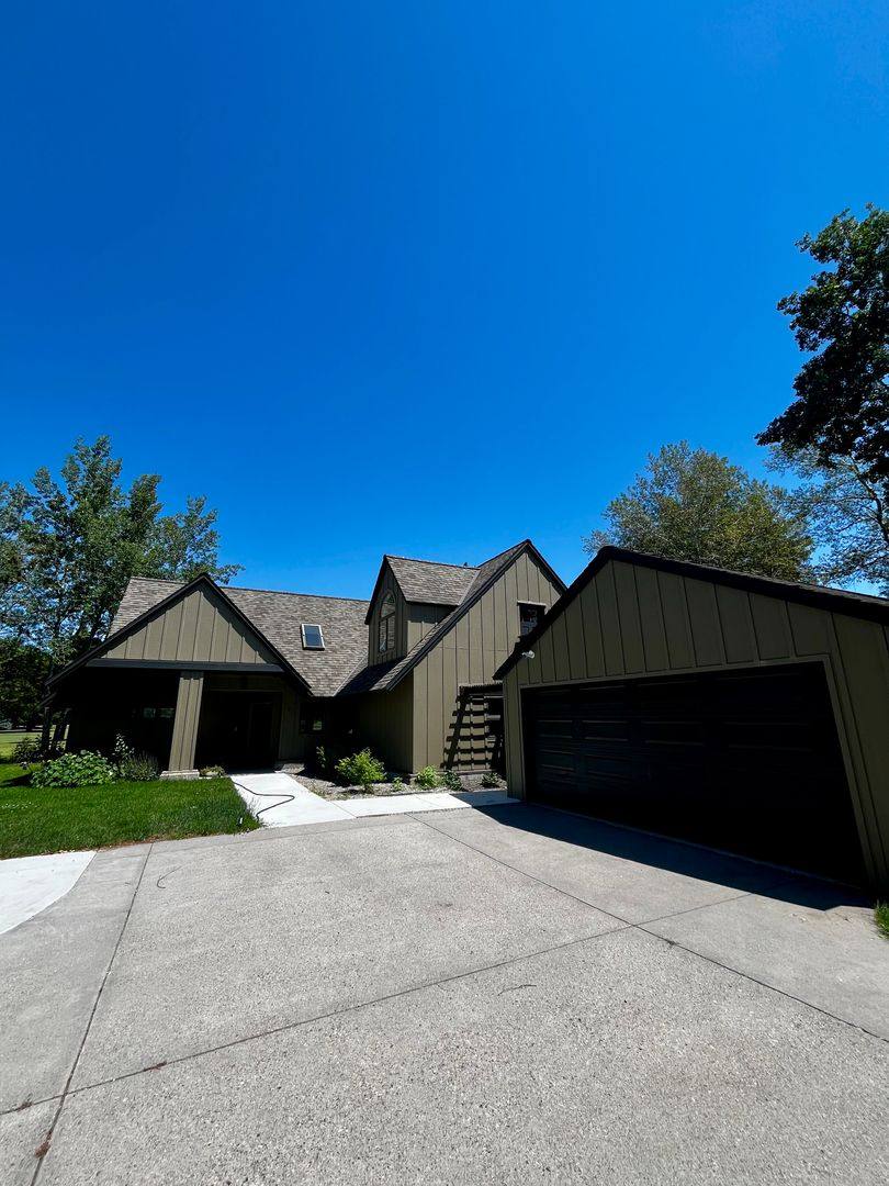 House for rent at 9 Park Plaza Rd, Bozeman, MT 59715