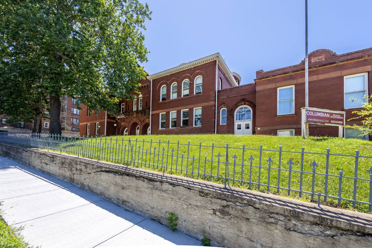 Apartment for rent at 3819 Jones St, Omaha, NE 68118
