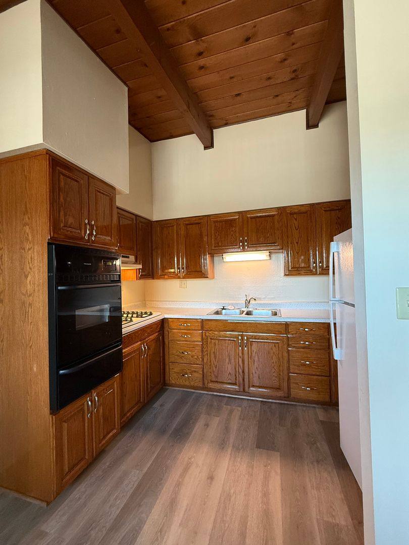 Apartment for rent at 4386 Clairemont Mesa Blvd, San Diego, CA 92117