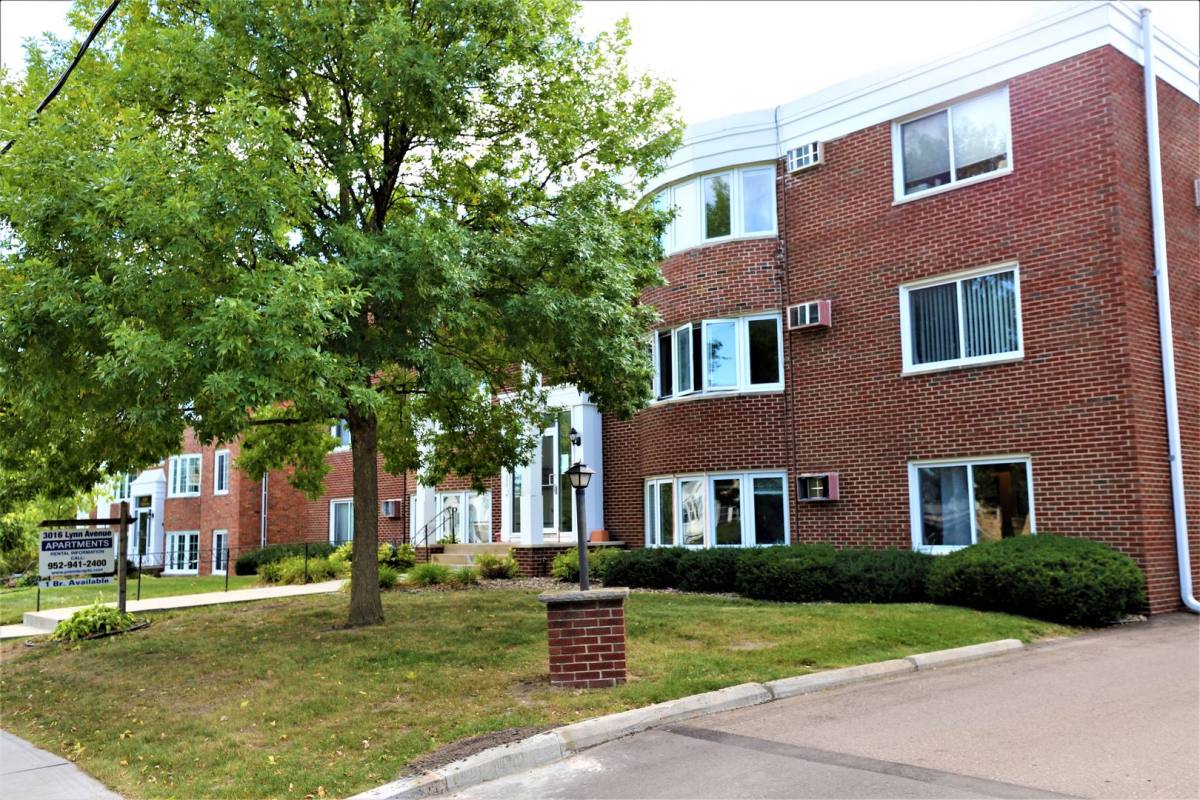 Apartment for rent at 3016 Lynn Ave S, Minneapolis, MN 55416