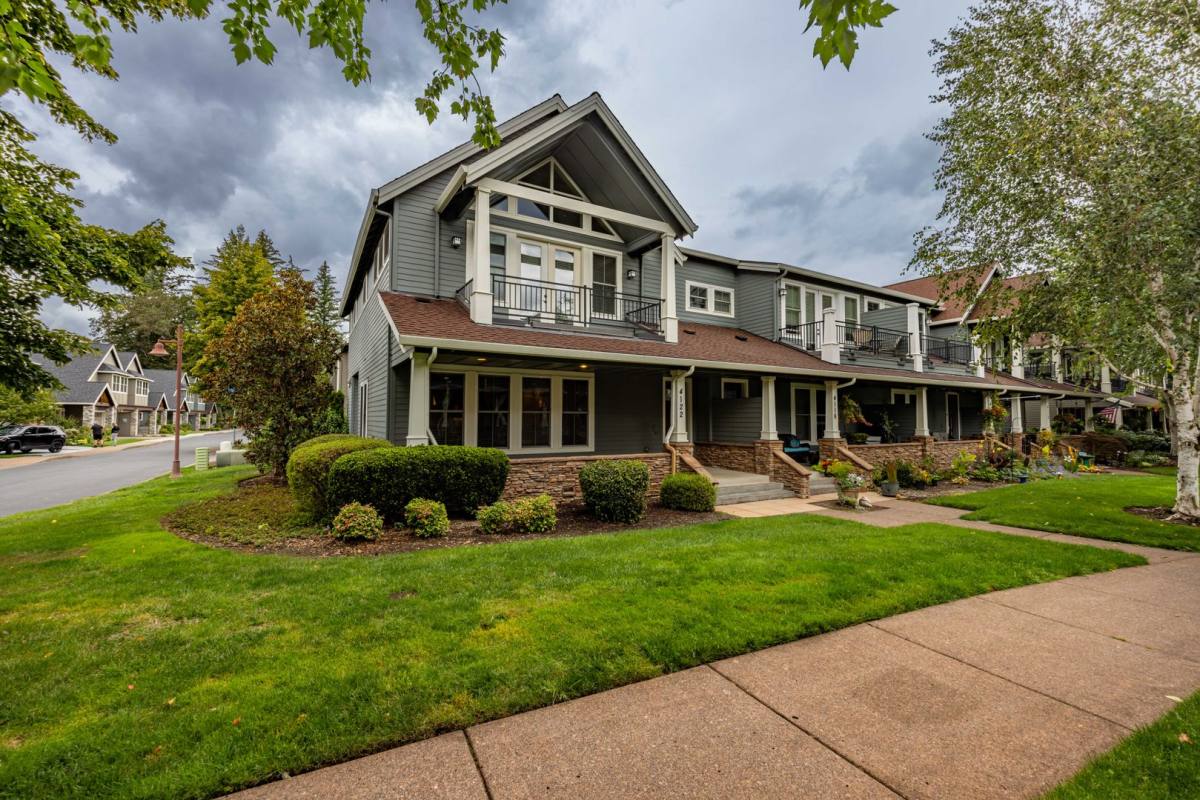 Condo for rent at 4122 NW 77th Ave, Camas, WA 98607