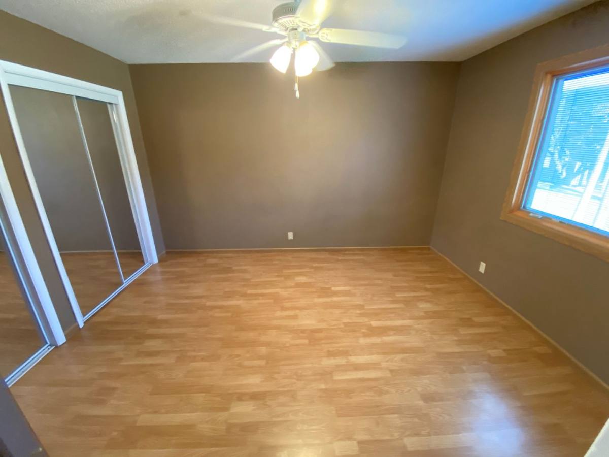 Apartment for rent at 1527-1607 W 9th St, Lawrence, KS 66044