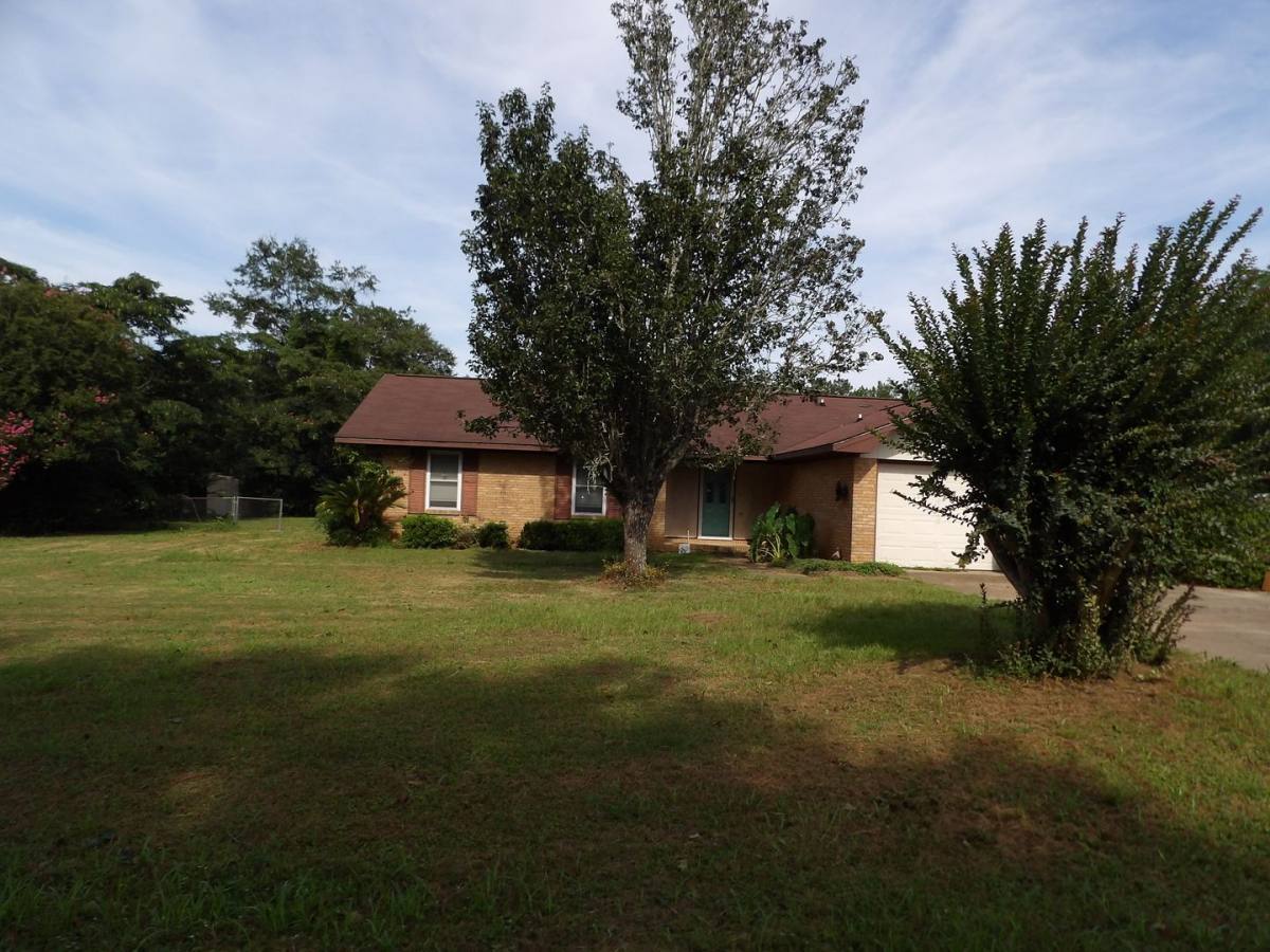 House for rent at 375 Harrison Rd, Daleville, AL 36322