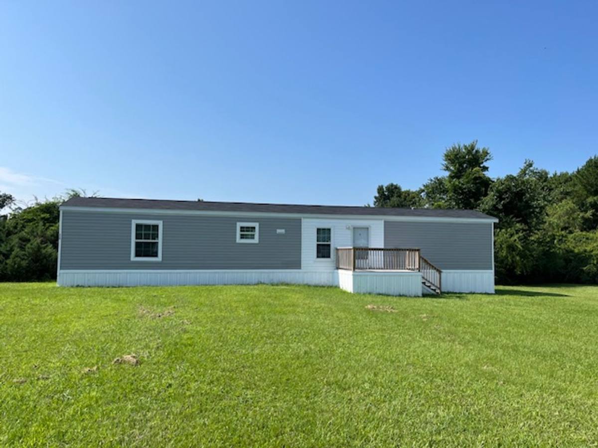 Apartment for rent at 515 Tom Mann Rd, Newport, NC 28570