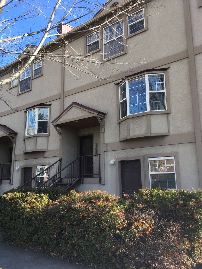 Apartment for rent at 106 NW Wall, Bend, OR 97701