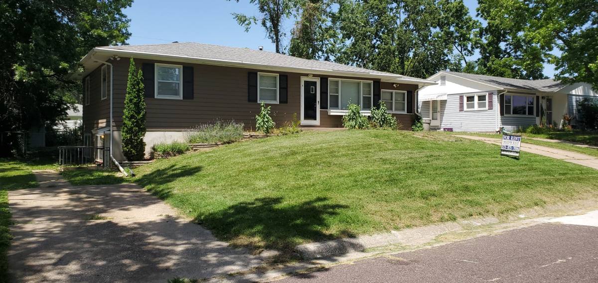 Apartment for rent at 1607 Highridge Dr, Columbia, MO 65203