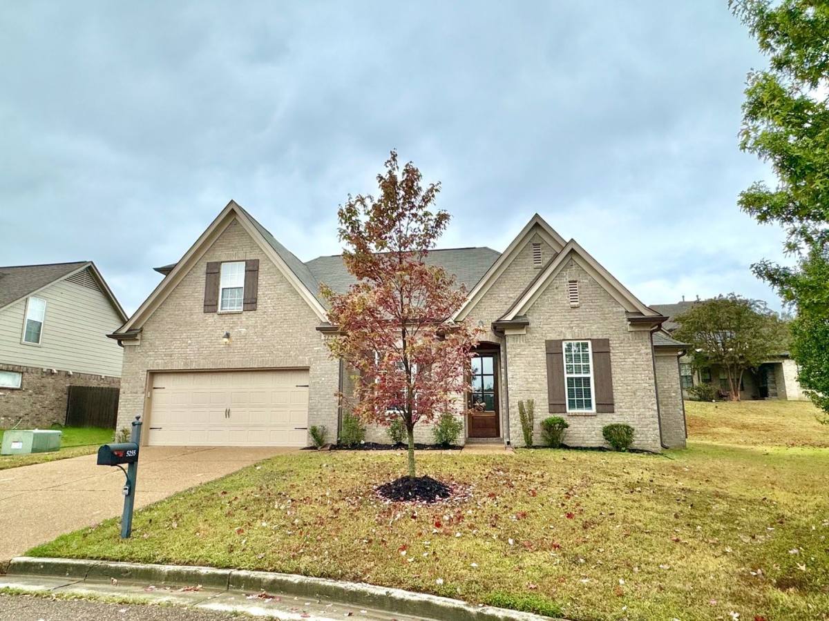 Apartment for rent at 5255 Brookwater Lane, Memphis, TN 38125