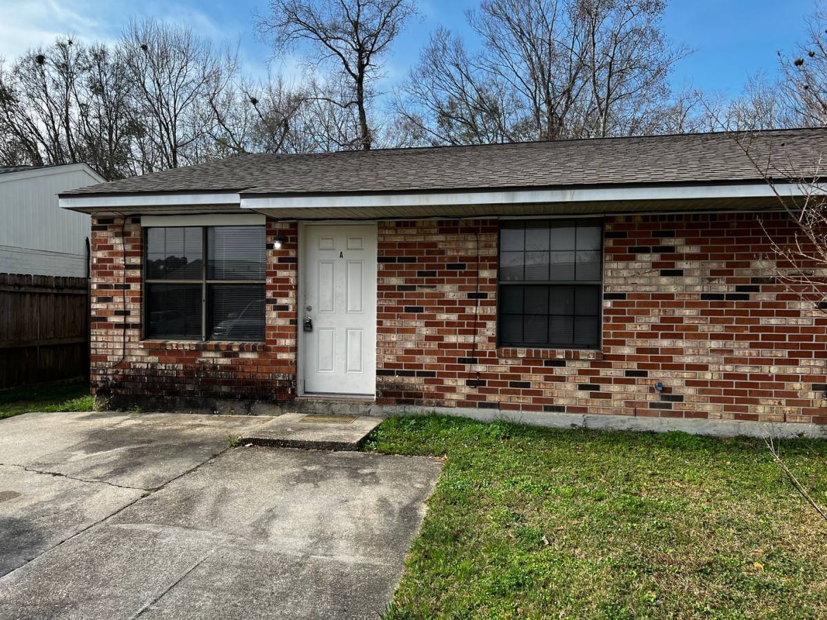 Apartment for rent at 405 Knollwood Circle, Lafayette, LA 70506