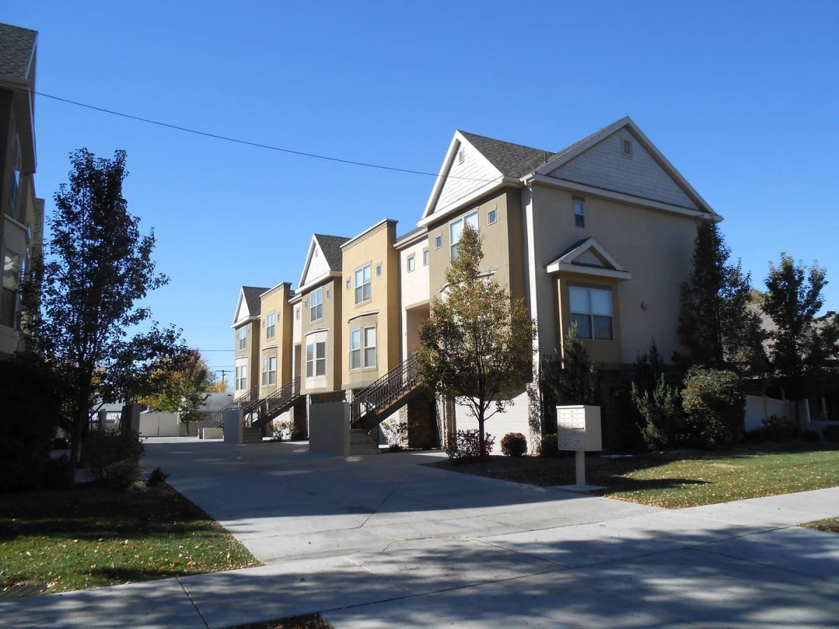 Townhouse for rent at 750 S 500 E, Salt Lake City, UT 84102