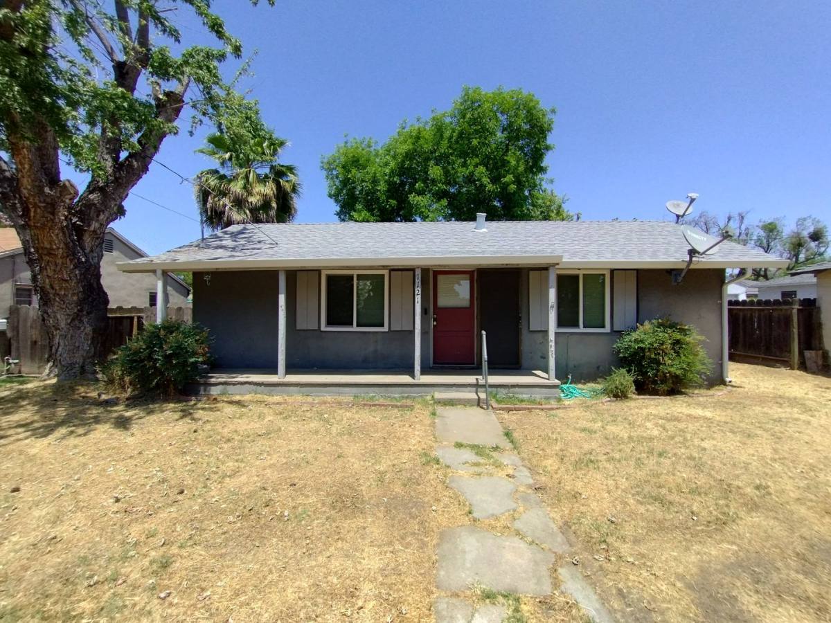 Apartment for rent at 1115-1121 El Vecino Court, Modesto, CA 95350