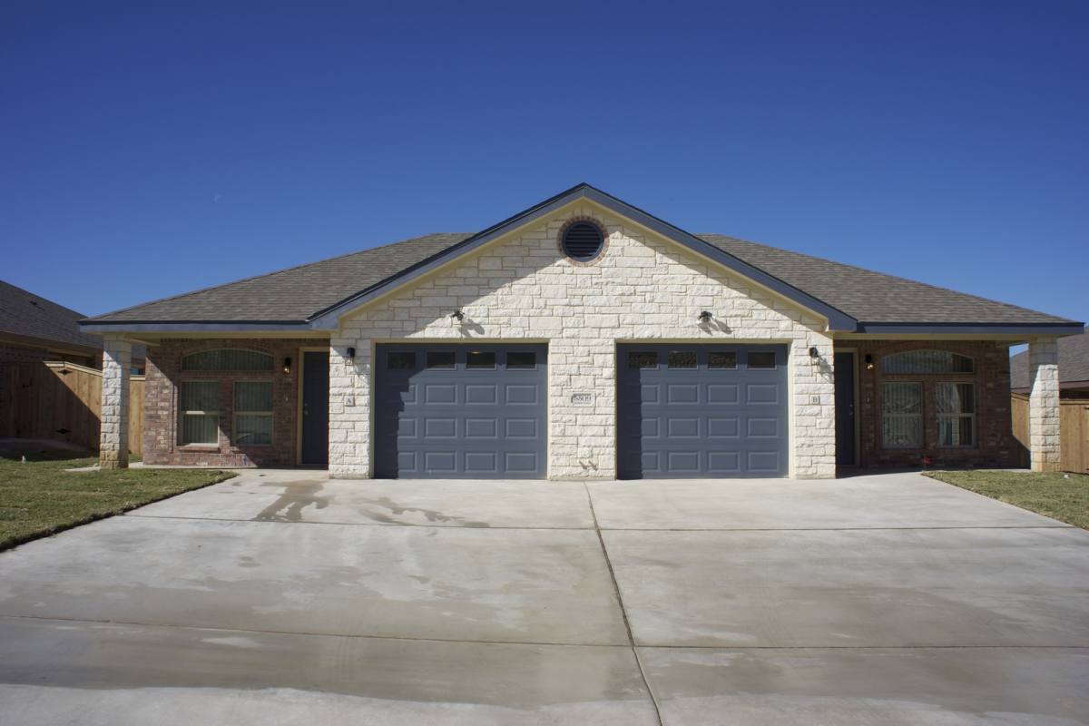 Townhouse for rent at 5509 B Settlers Court, Killeen, TX 76549