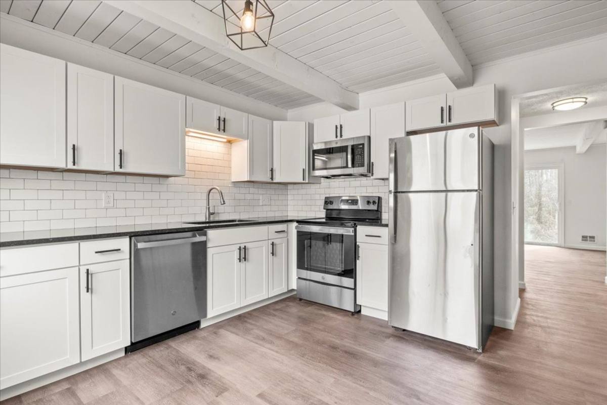 Apartment for rent at 23 Winston Woods, Brockport, NY 14420