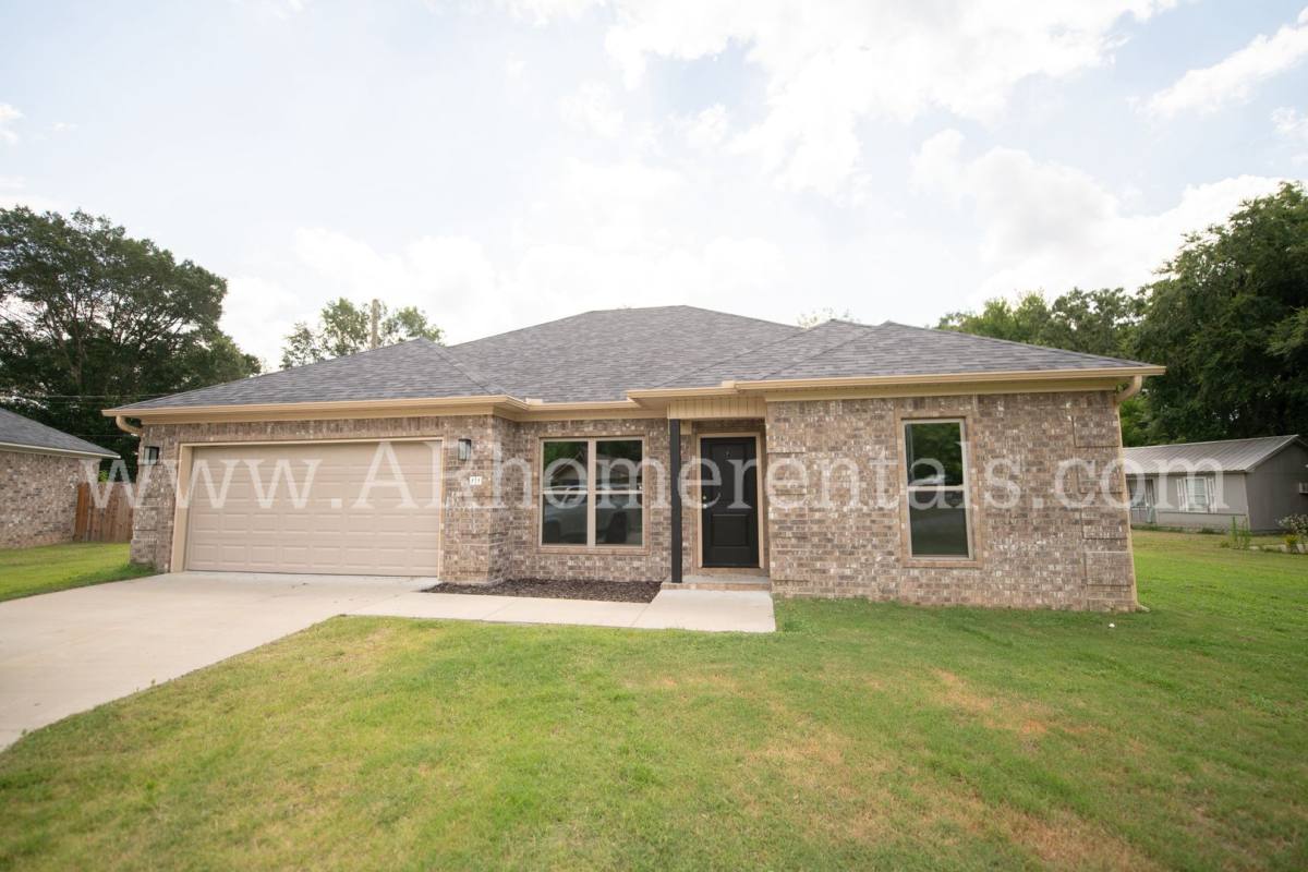 House for rent at 11 Jon Ross, Greenbrier, AR 72058