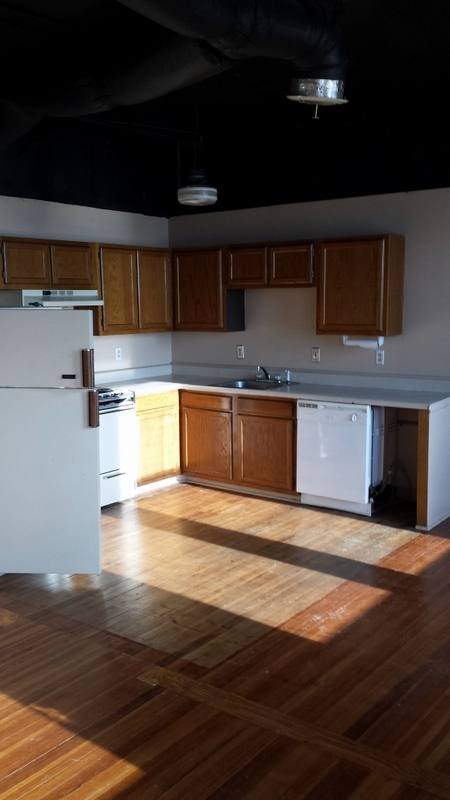 Apartment for rent at 114 Washington St SE, Gainesville, GA 30501
