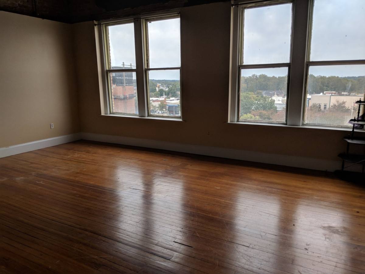 Apartment for rent at 114 Washington St SE, Gainesville, GA 30501