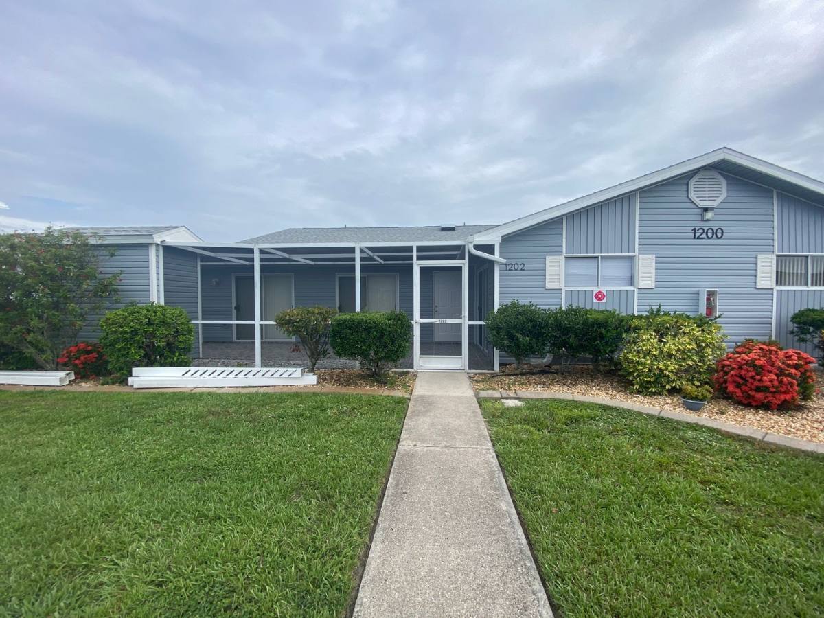 Apartment for rent at 3300 Loveland Blvd, Punta Gorda, FL 33980