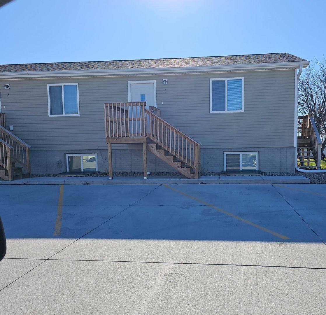 Apartment for rent at 2425 Taylor, Grand Island, NE 68803