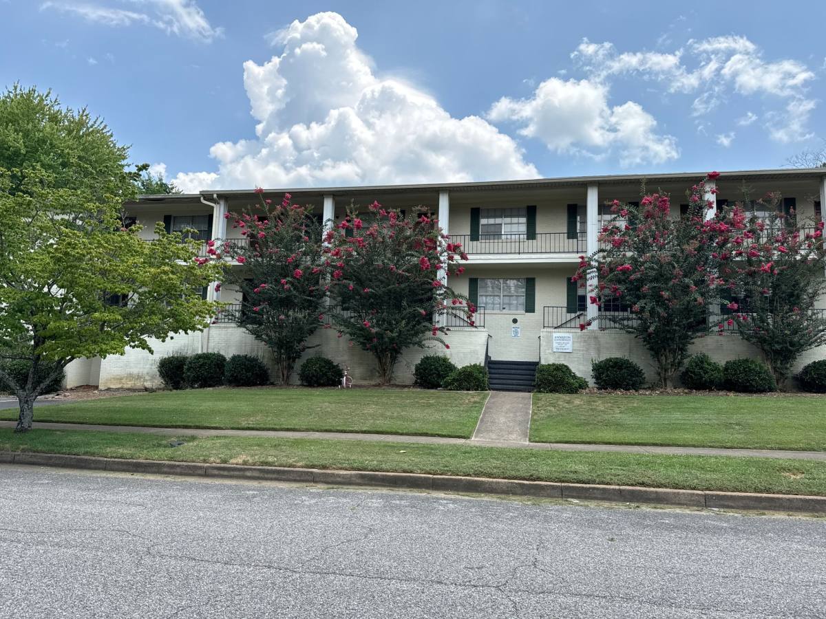 Apartment for rent at 1415 Christine Ave, Anniston, AL 36207
