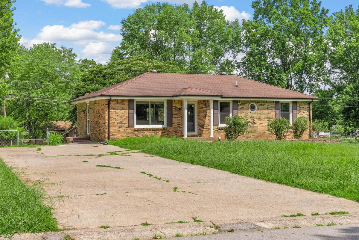 House for rent at 176 Taft Dr, Clarksville, TN 37042
