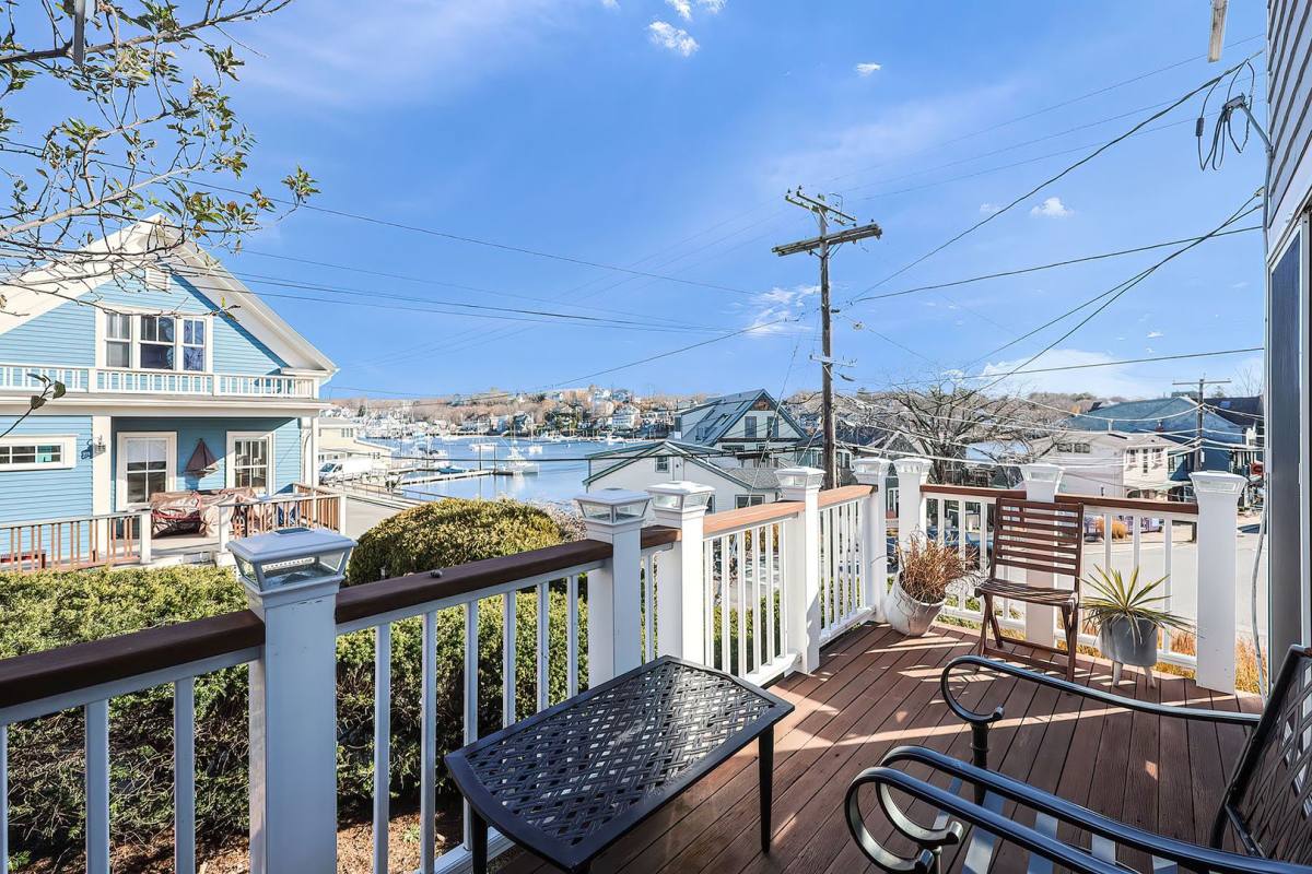 House for rent at 42 Rocky Neck Ave, Gloucester, MA 01930