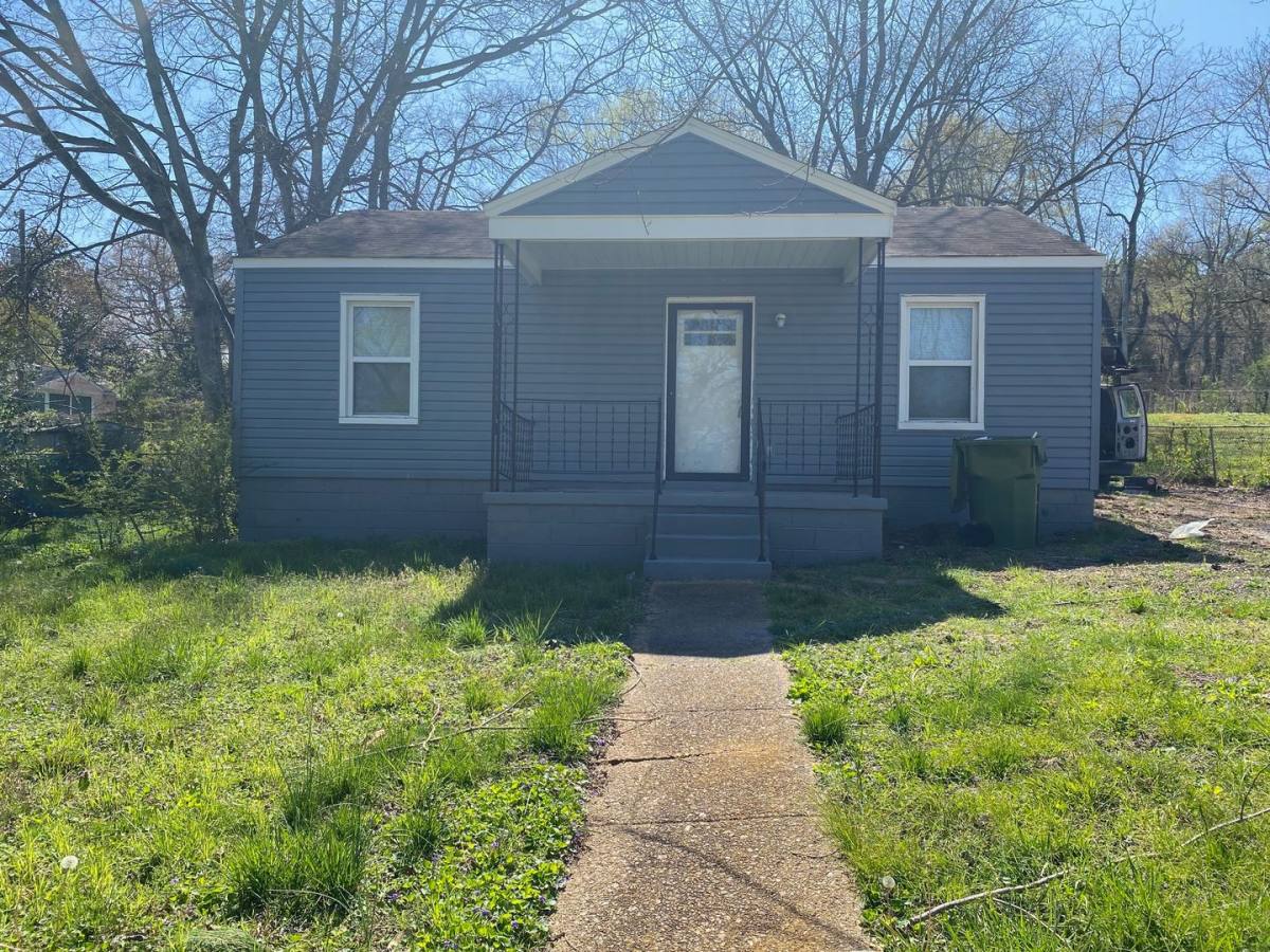 House for rent at 905 Fairway Dr, Huntsville, AL 35816