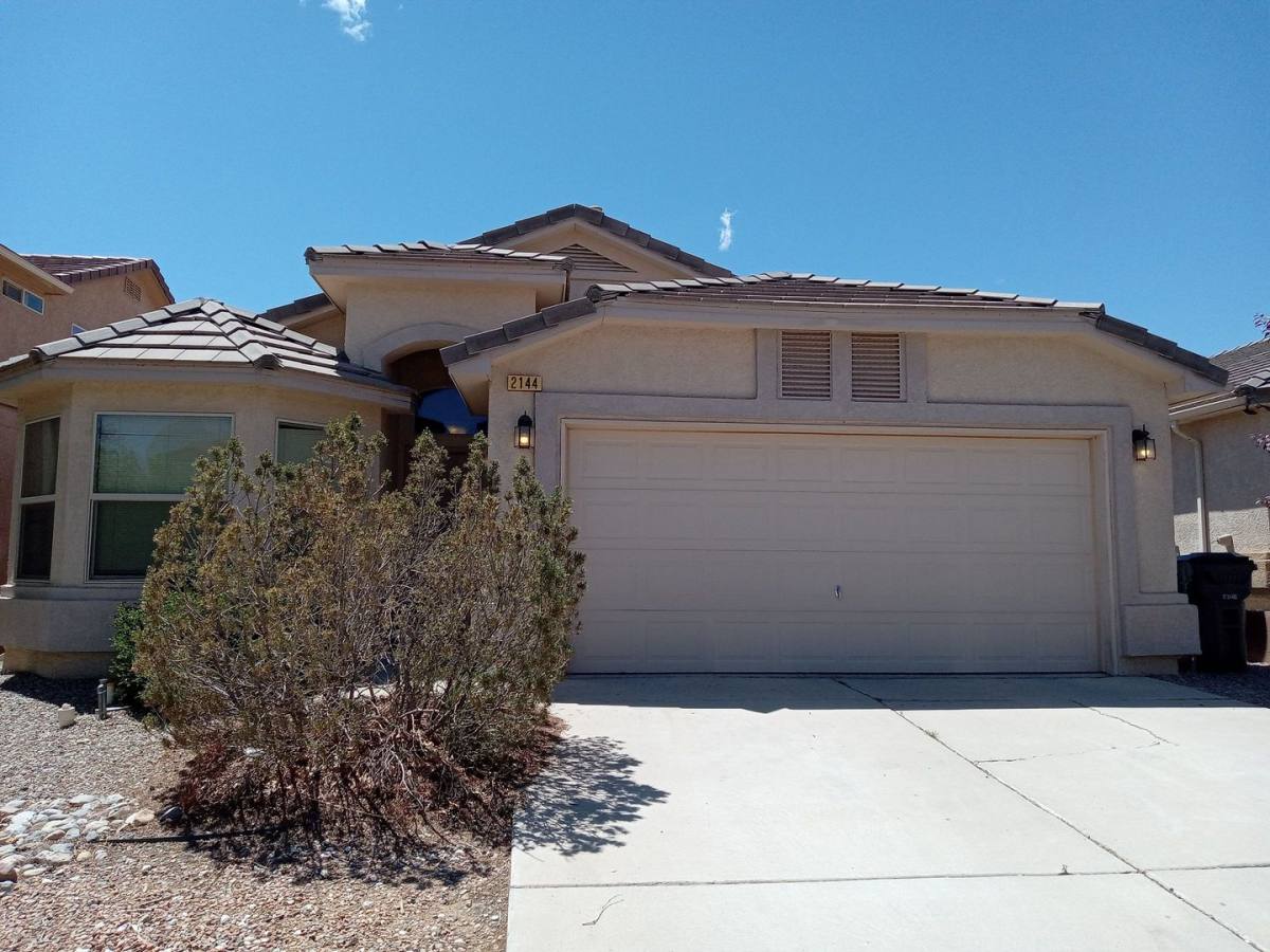 House for rent at 2144 Vista De Colinas Dr SE, Rio Rancho, NM 87124