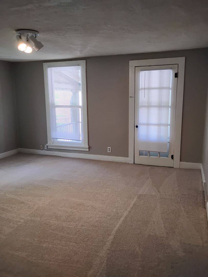 Apartment for rent at 817 819 Cincinnati St, Lafayette, IN 47901