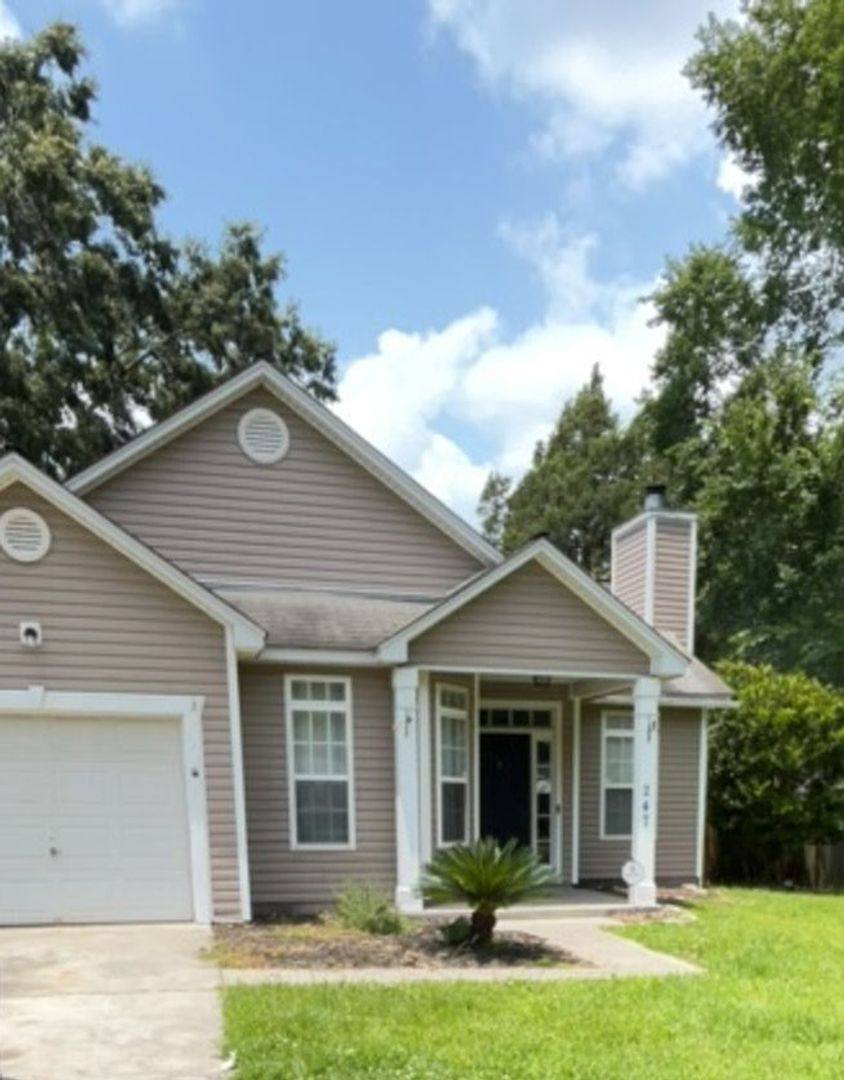 House for rent at 247 Amy Dr, Goose Creek, SC 29445