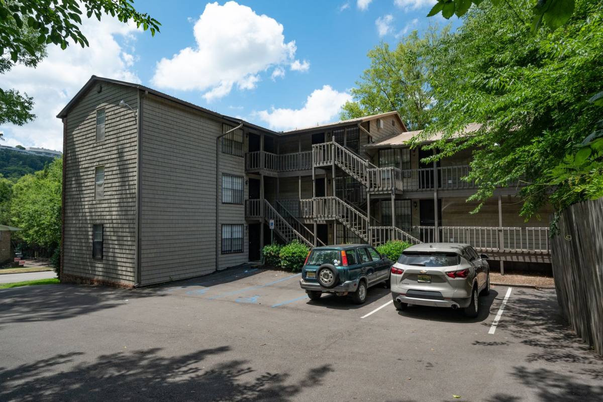 Apartment for rent at 1524 14th Ave S, Birmingham, AL 35205