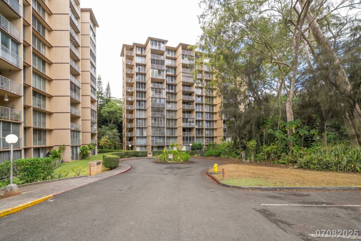 House for rent at 95-269 Waikalani Dr, Mililani, HI 96789