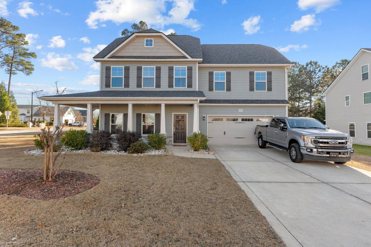 House for rent at 905 Liberty Lane, Fayetteville, NC 28311