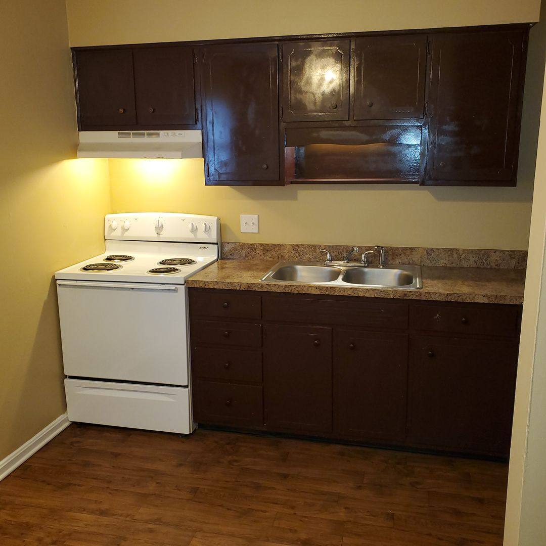 Apartment for rent at 2007 Terril Lane, Louisville, KY 40218