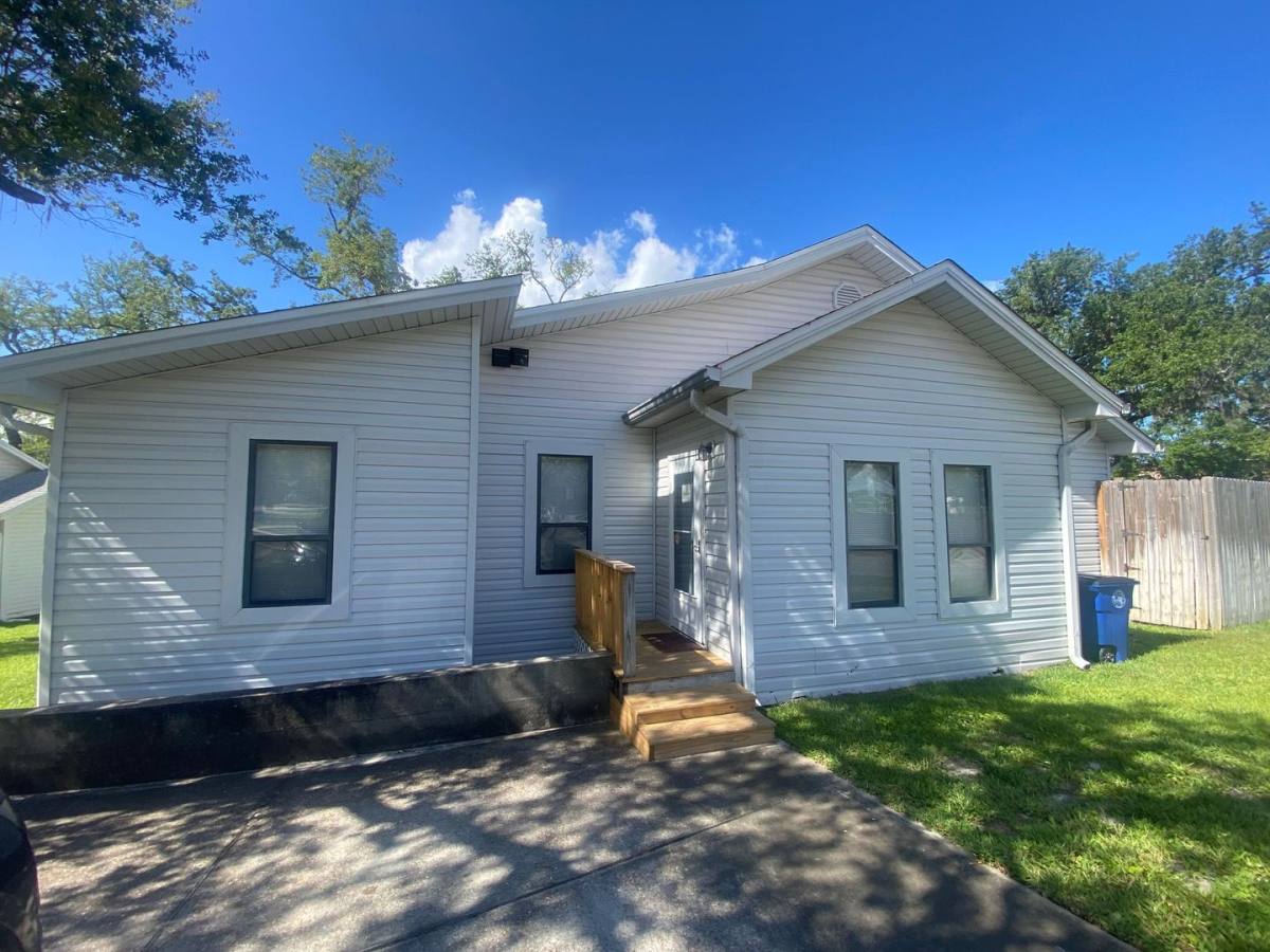 House for rent at 504 E 4th St, Panama City, FL 32401
