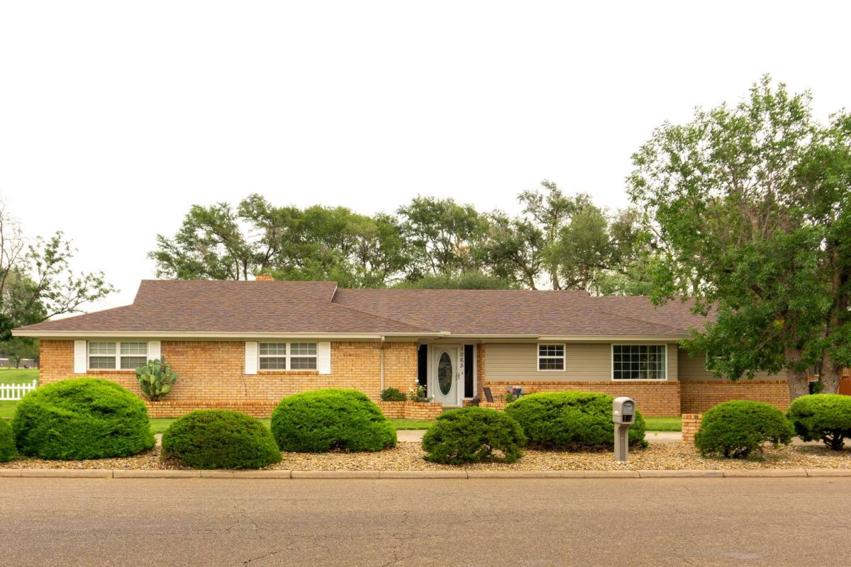 House for rent at 1065 Fairway Terrace, Clovis, NM 88101