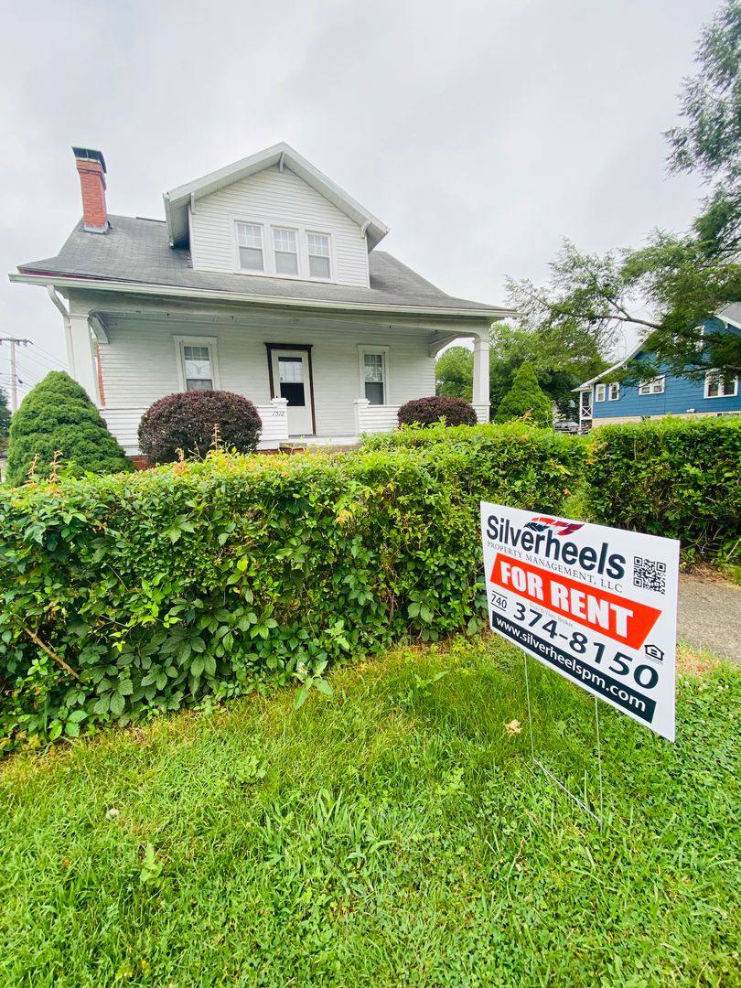 House for rent at 1512 Colegate Dr, Marietta, OH 45750