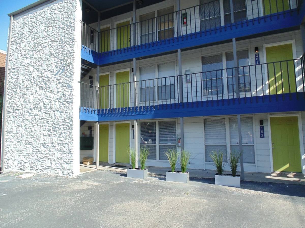 Apartment for rent at 4303 Duval St, Austin, TX 78751