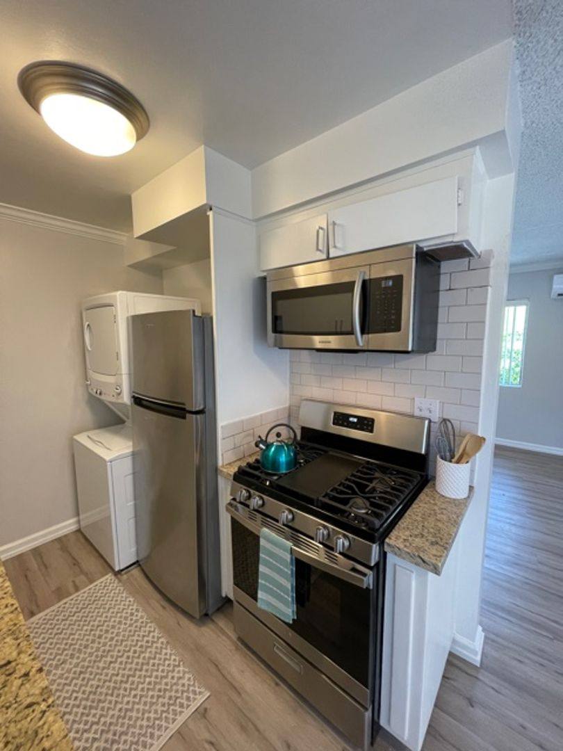 Apartment for rent at 87 N Wilson Ave, Pasadena, CA 91106
