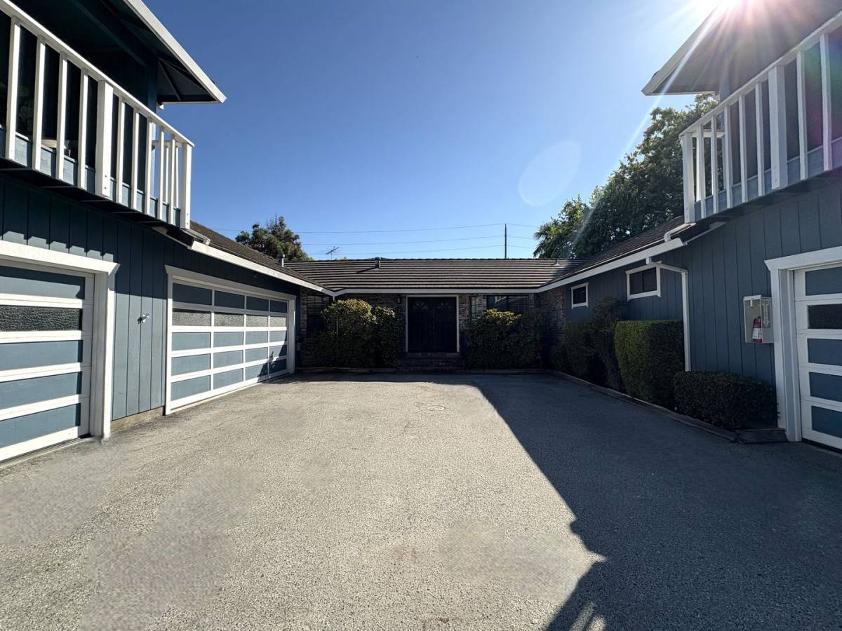 House for rent at 1452 Kentfield Ave, Redwood City, CA 94061