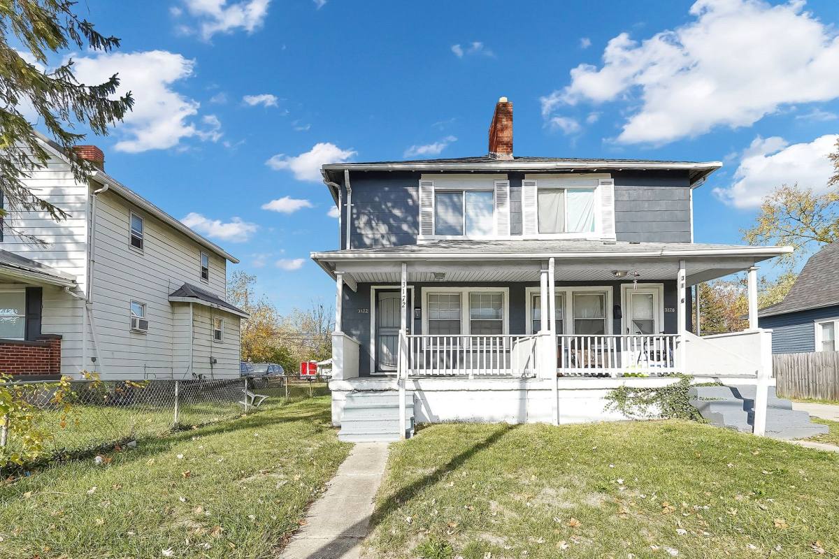 Apartment for rent at 3172-3176 E 5th Ave, Columbus, OH 43219