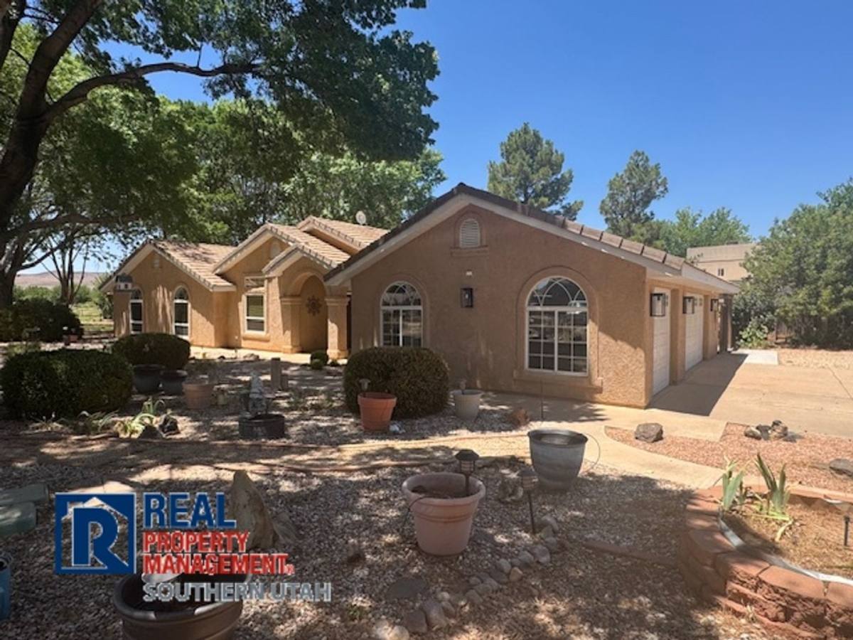 House for rent at 1410 S 700 W, Hurricane, UT 84737