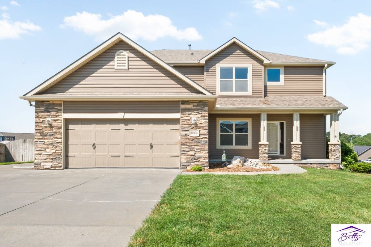 House for rent at 15004 Cherry St, Bennington, NE 68007