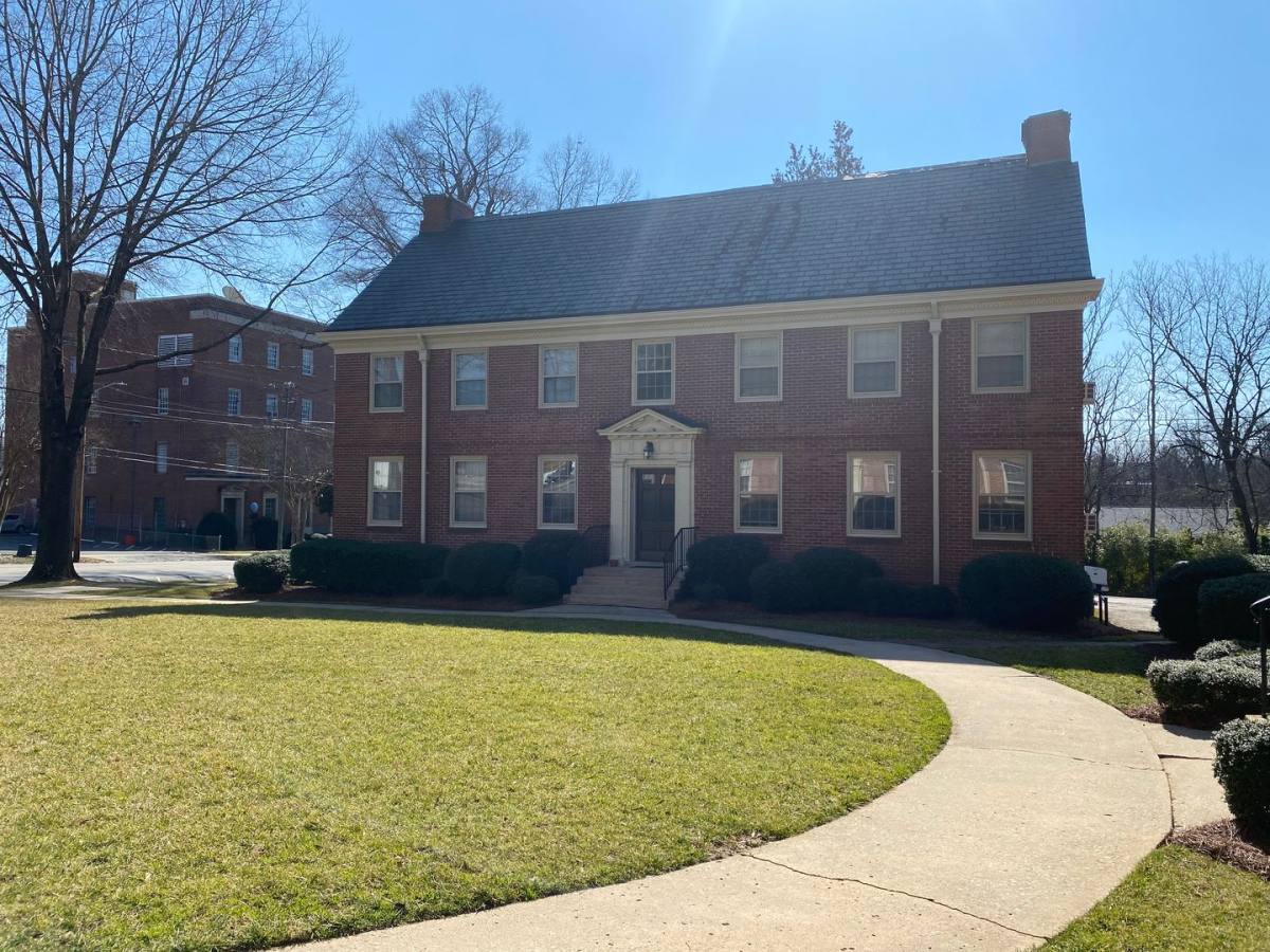 Apartment for rent at 416 S Center St, Statesville, NC 28677