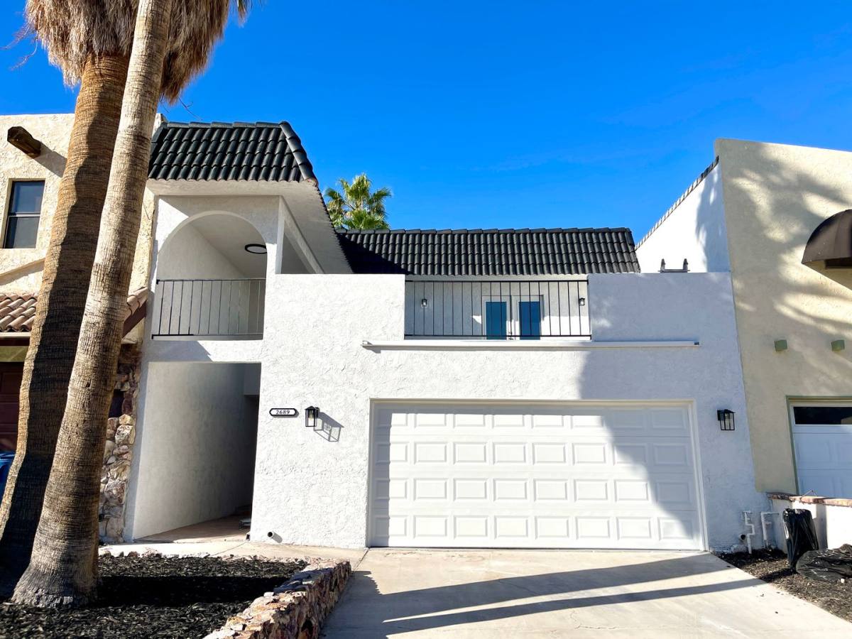 House for rent at 2689 Country Club Dr, Bullhead City, AZ 86442